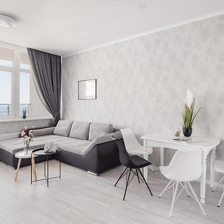 Sea & Sky Apartments Odesa Cameră foto