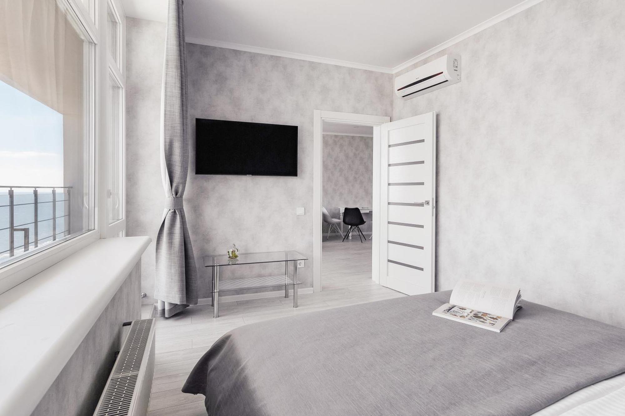 Sea & Sky Apartments Odesa Cameră foto